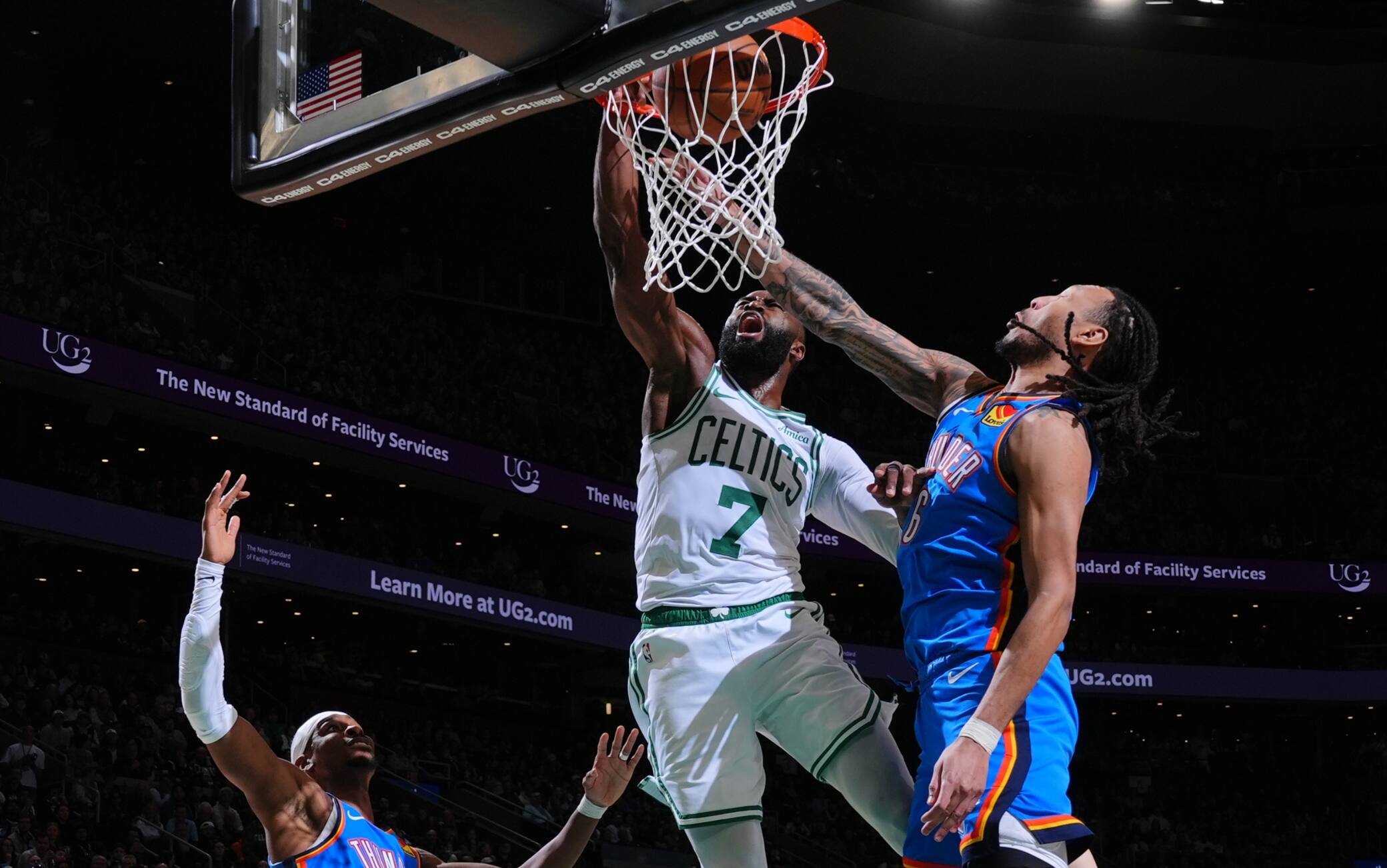 NBA, risultati della notte: Boston ferma OKC, rimonta Minnesota su Houston nell'overtime