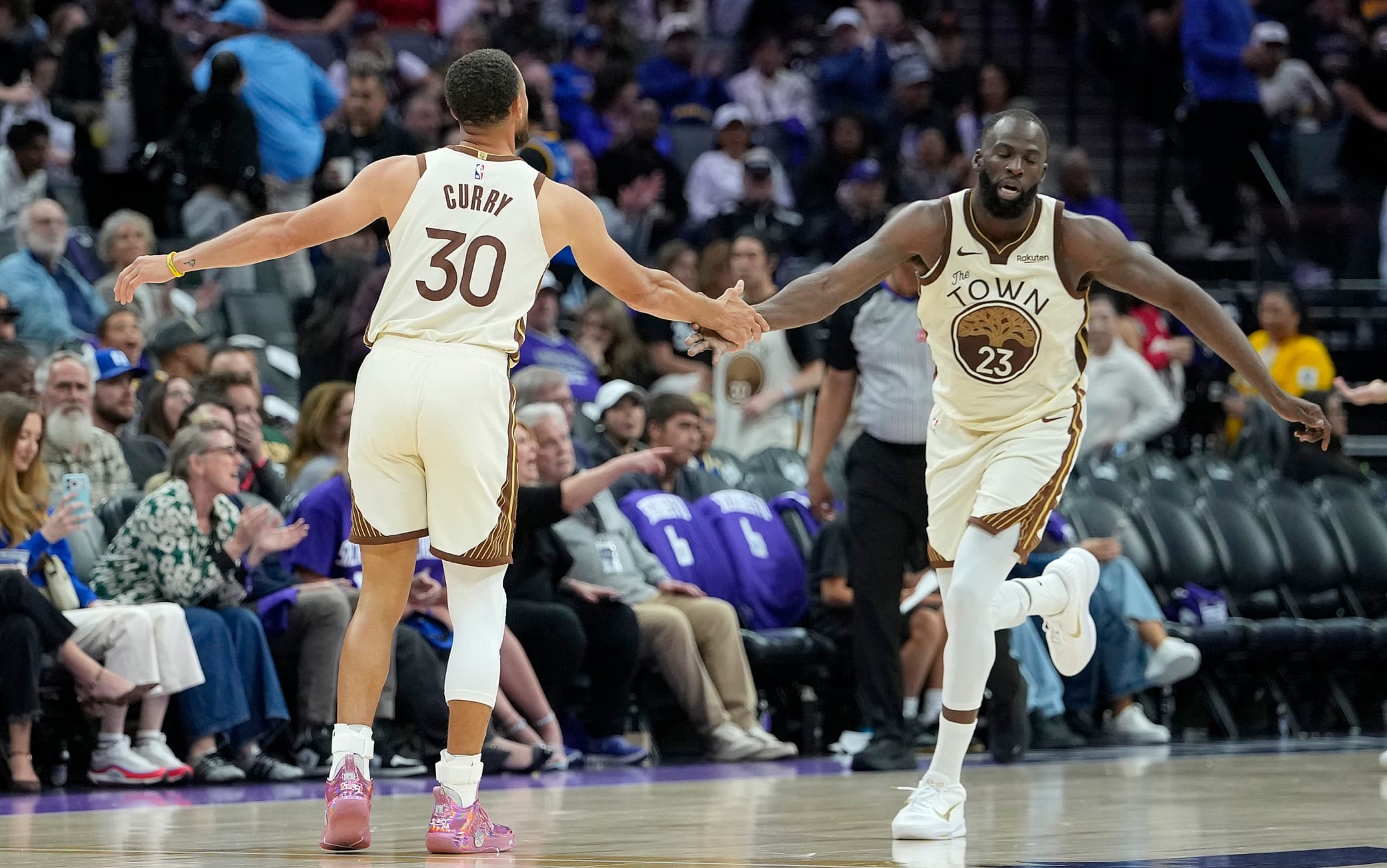 NBA, a chi spetta l'onore del ritiro della maglia? I candidati ancora in attività 