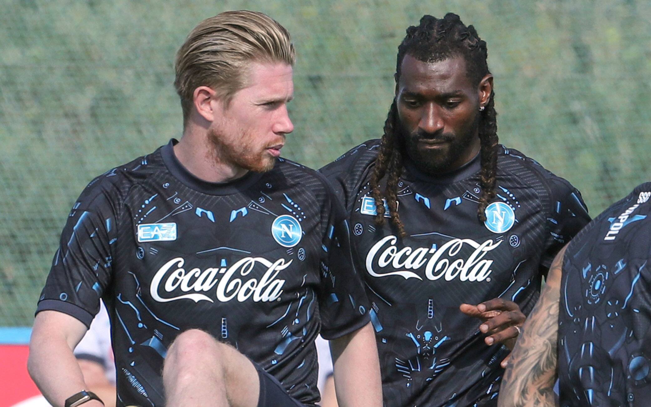 Infortuni Napoli, le condizioni di Anguissa, De Bruyne e McTominay. Video