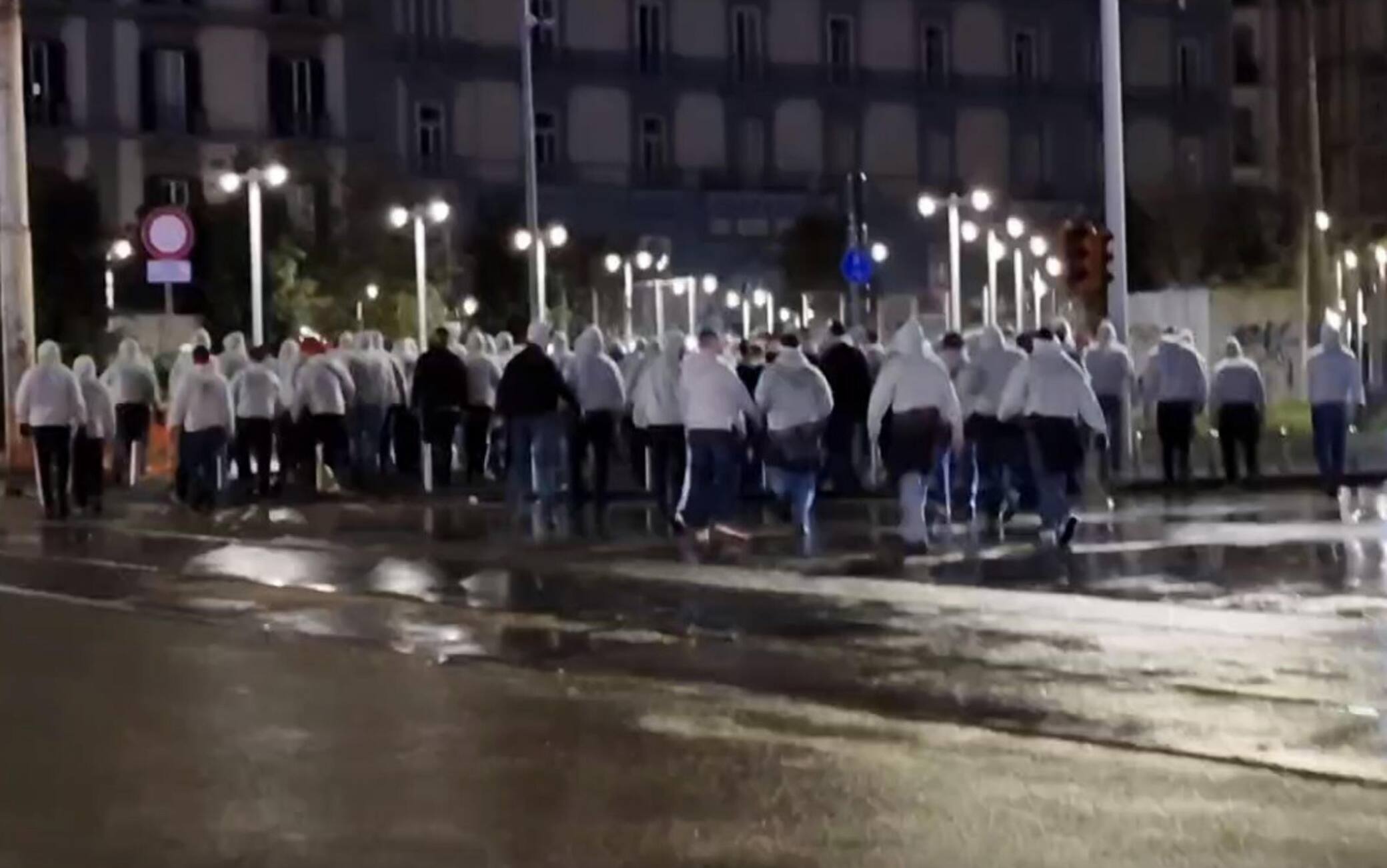 Gli ultras dell'Union Berlino a Napoli