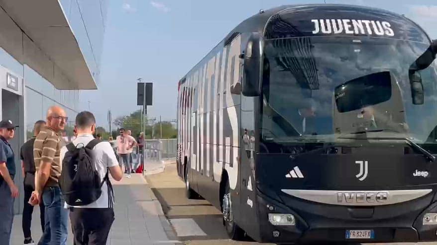 Juventus in partenza per Basilea: il video