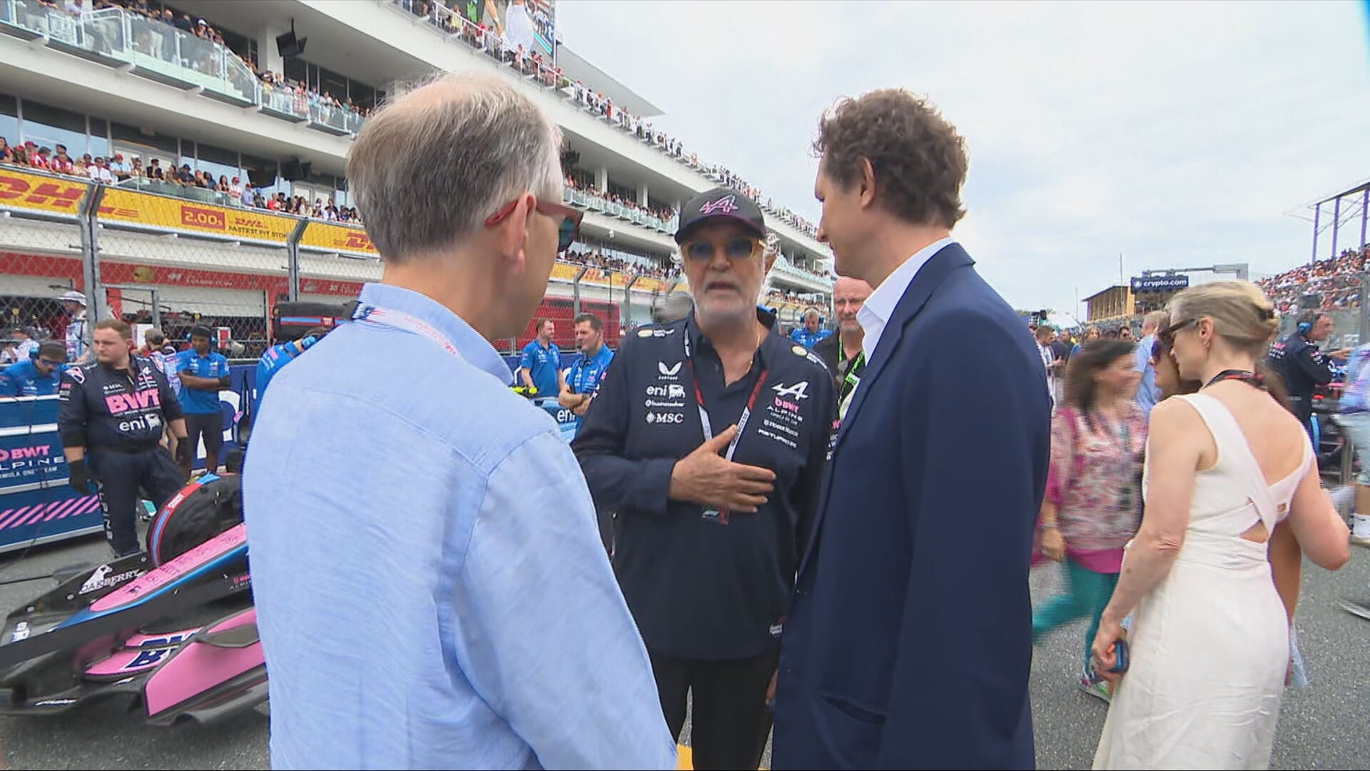 f1