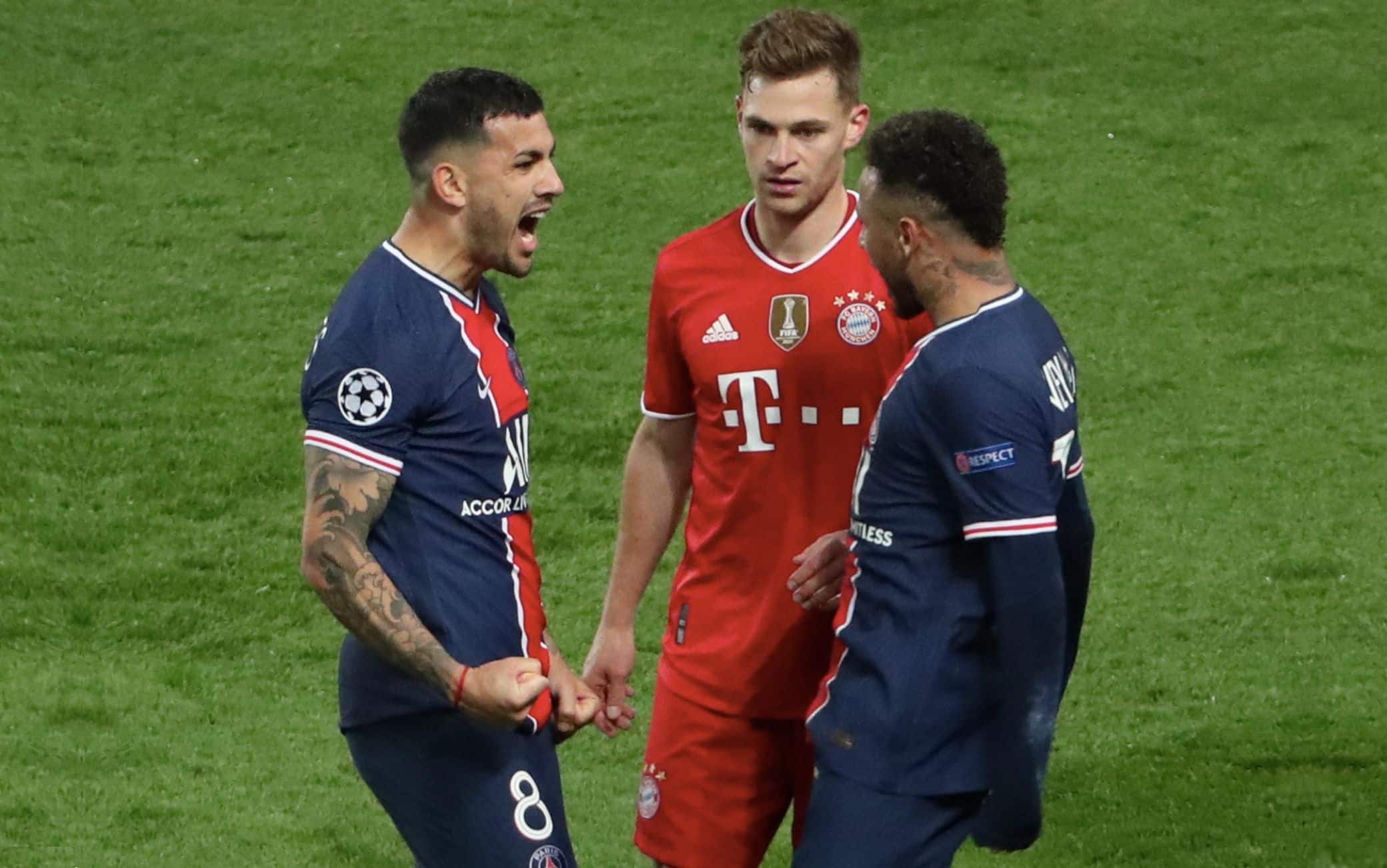 L'esultanza di Neymar e Paredes con Kimmich