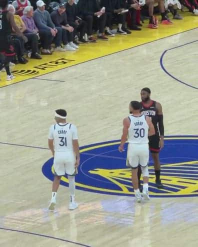 NBA, Steph e Seth Curry: prima volta da compagni in campo