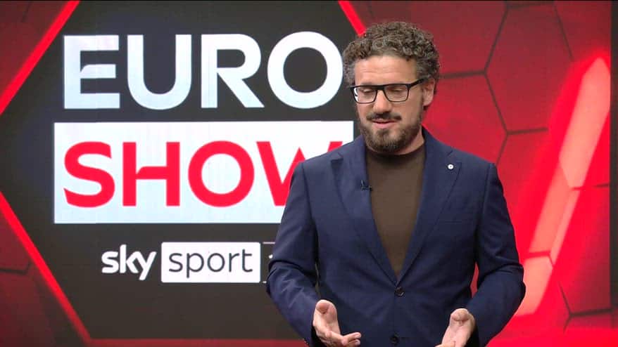 Olanda, la presentazione comica di Xavi