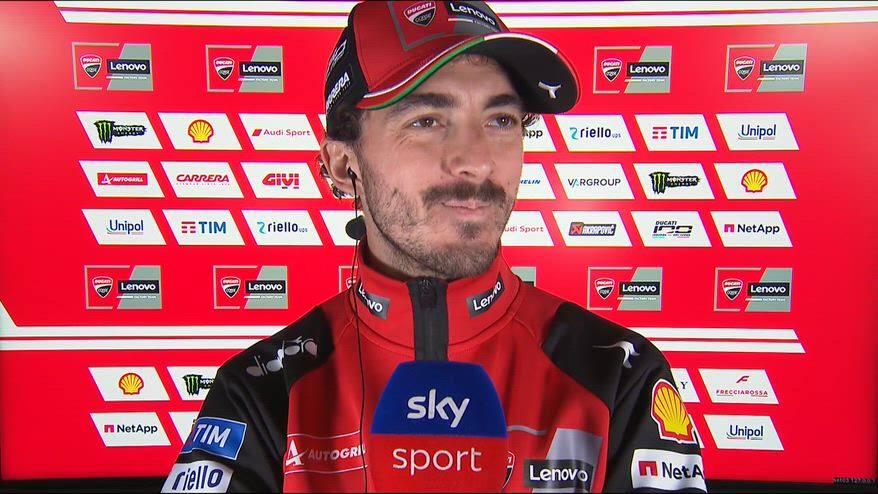 Bagnaia: "Piccolo inconveniente, so perché sono caduto"