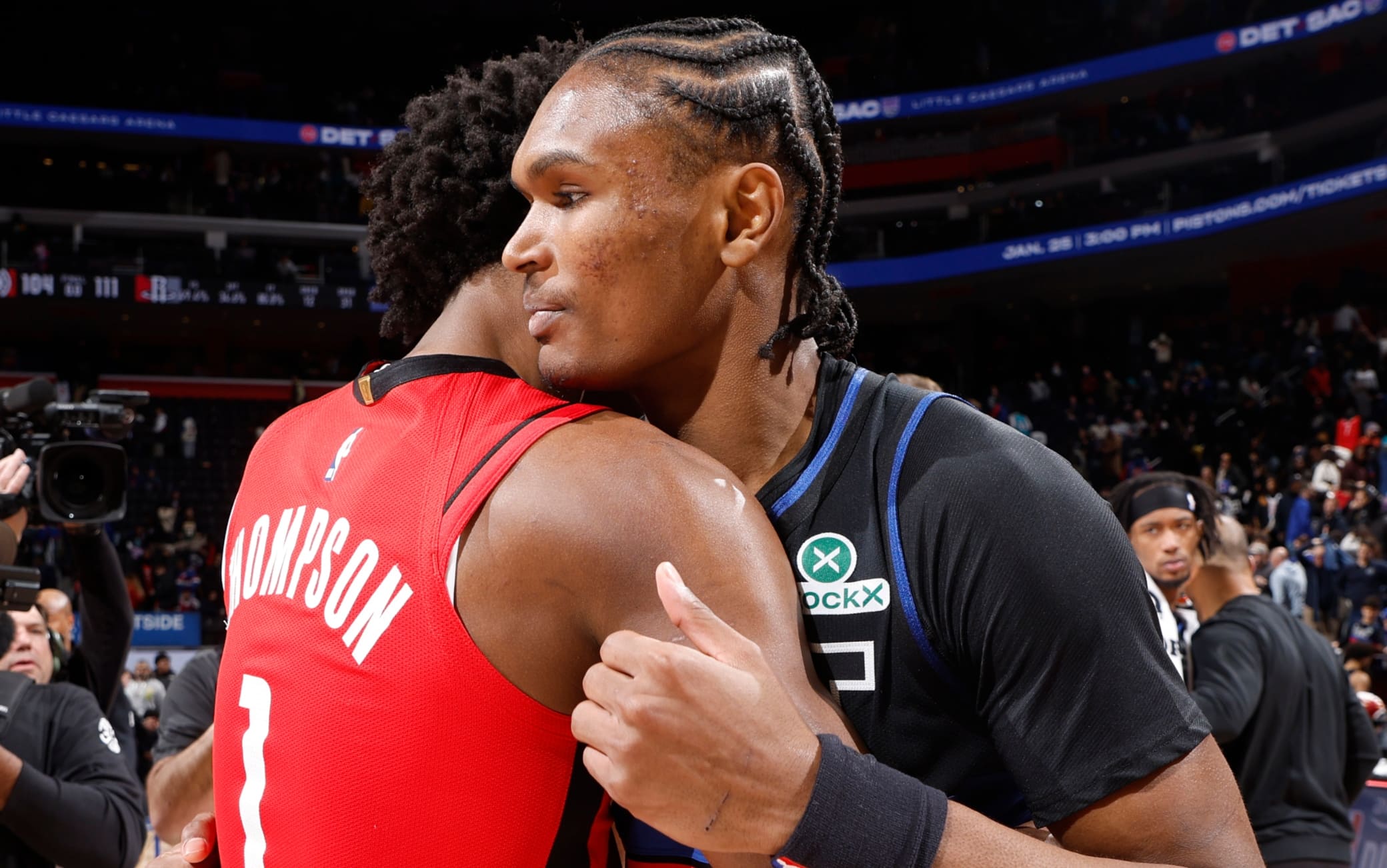 NBA, i gemelli Thompson e un'estate all'incasso: rinnovi da oltre 360 milioni di dollari