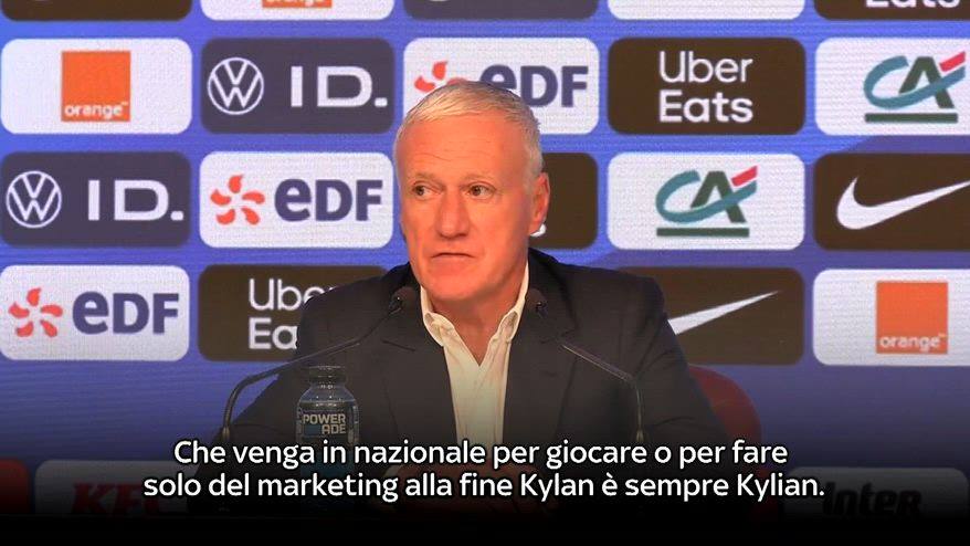 Deschamps: "Mbappè voleva essere con noi in amichevole"