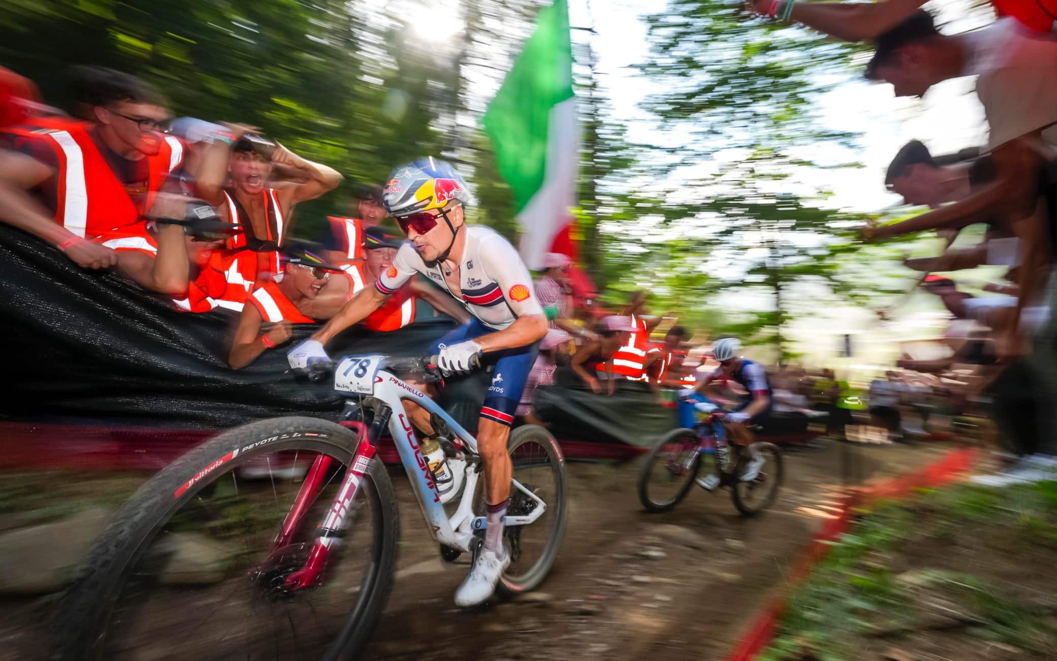 Mountain bike, Mondiali di cross-country: vince Pidcock. L'Italia brilla tra le donne