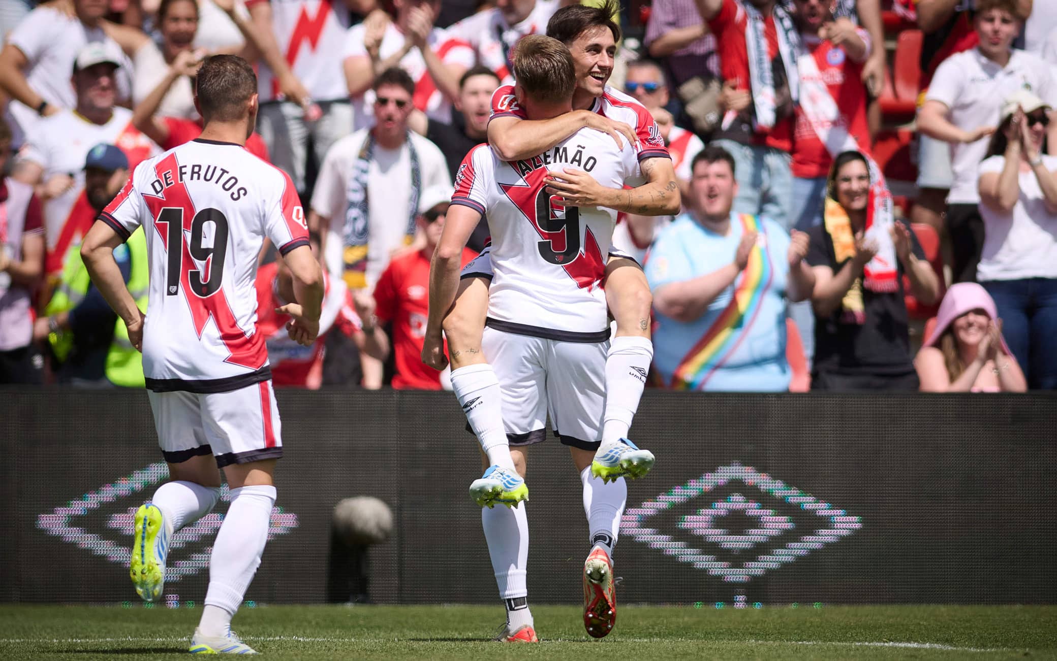 Rayo Vallecano-Strasburgo 1-0: video, gol e highlights