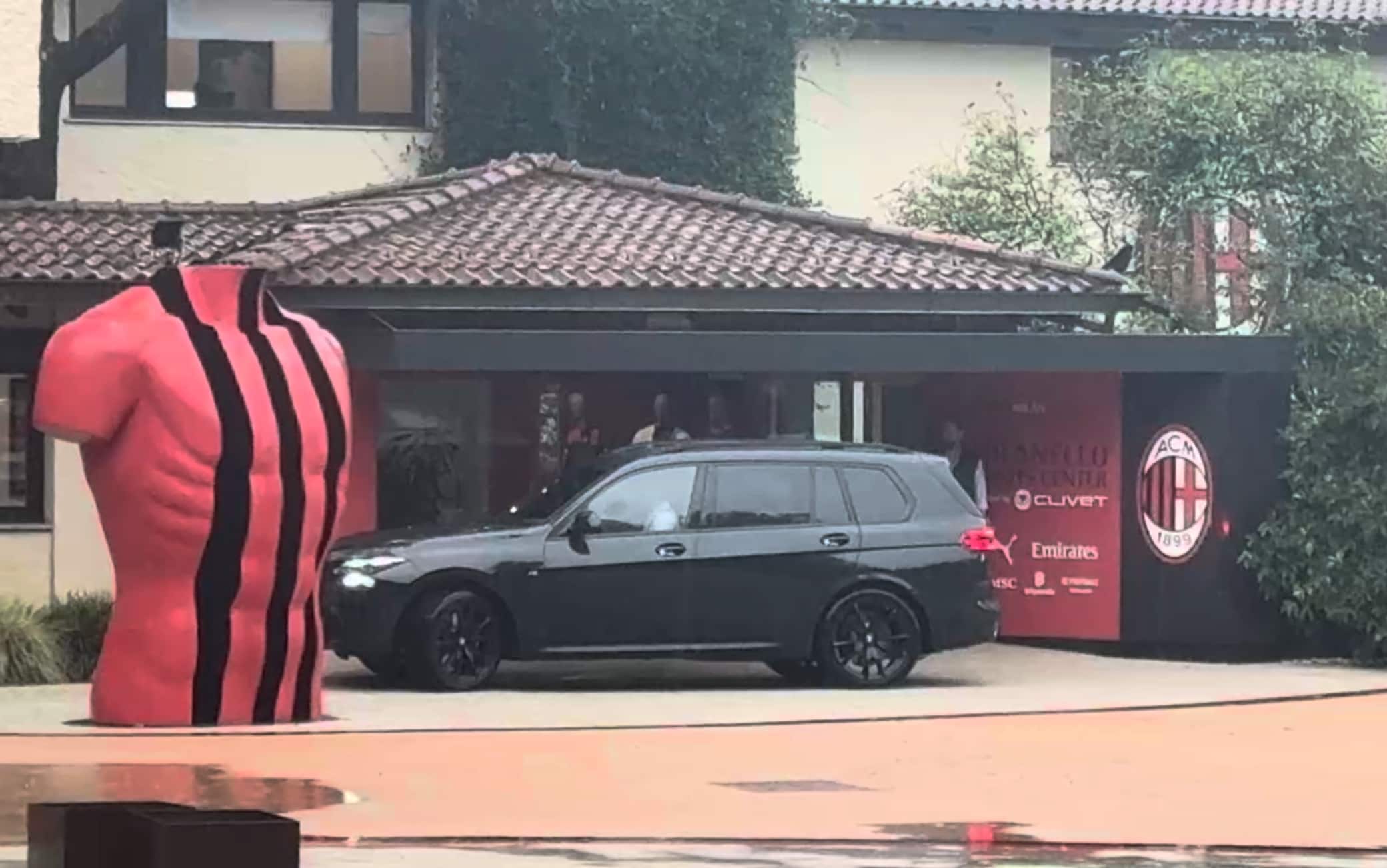 Calciomercato Milan, Cardinale è arrivato a Milanello. VIDEO