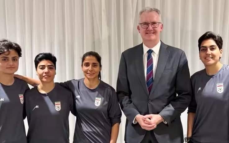 Iran, calciatrici richiedenti asilo in Australia trasferite in luogo sicuro