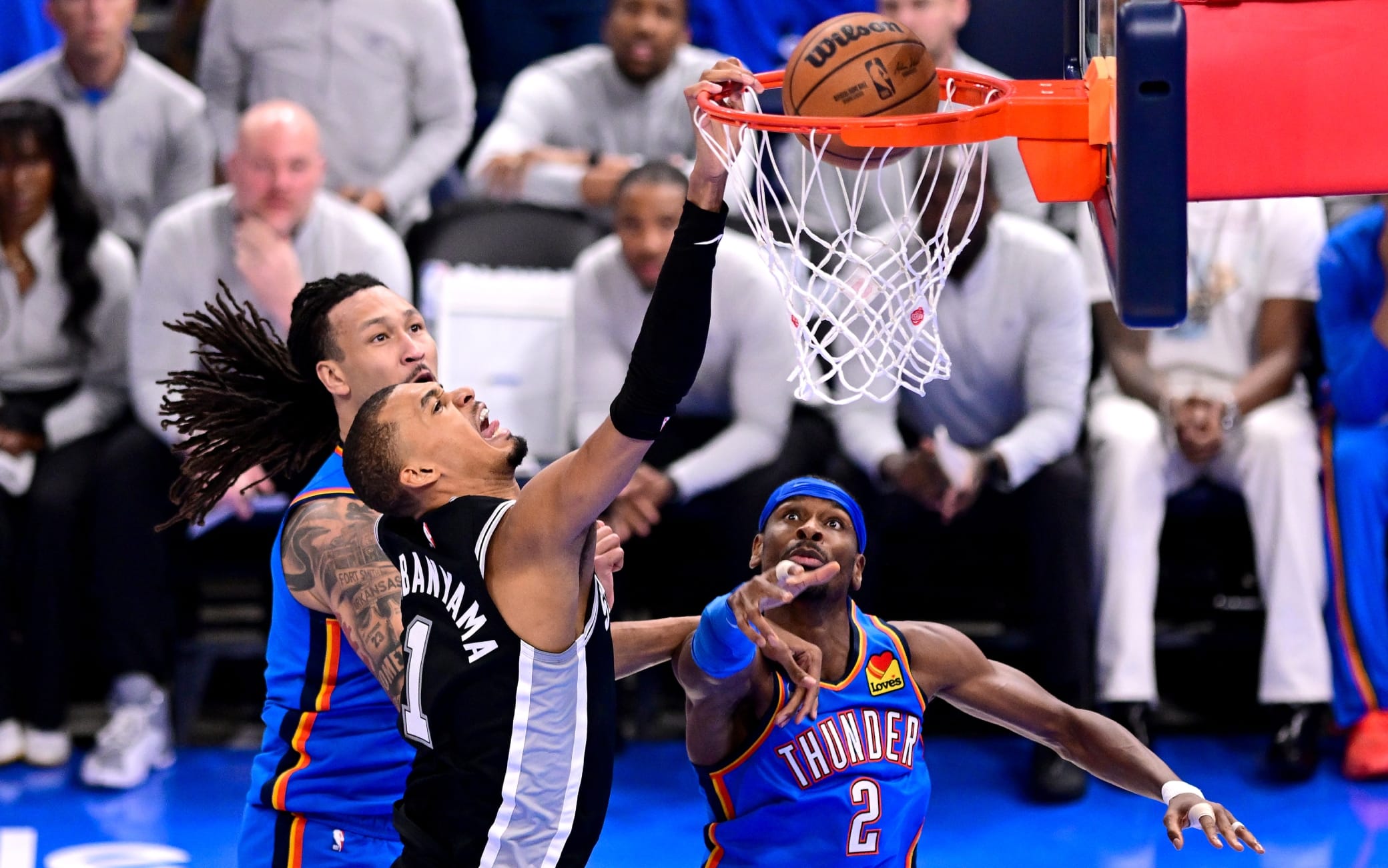 Playoff NBA, i risultati della notte: San Antonio elimina OKC a gara-7 e va alle Finals