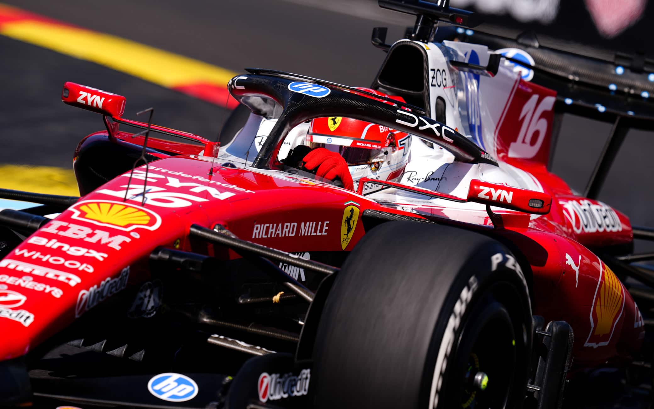 Ferrari, la coperta è (sempre) corta: mentre gli avversari la allungano