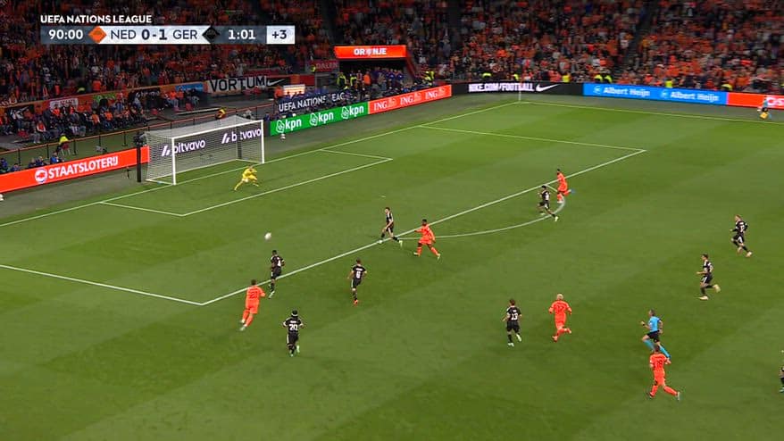 Van Bommel junior, assist show di trivela in Olanda-Germania