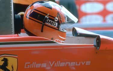 8702200P FORMULA ONE