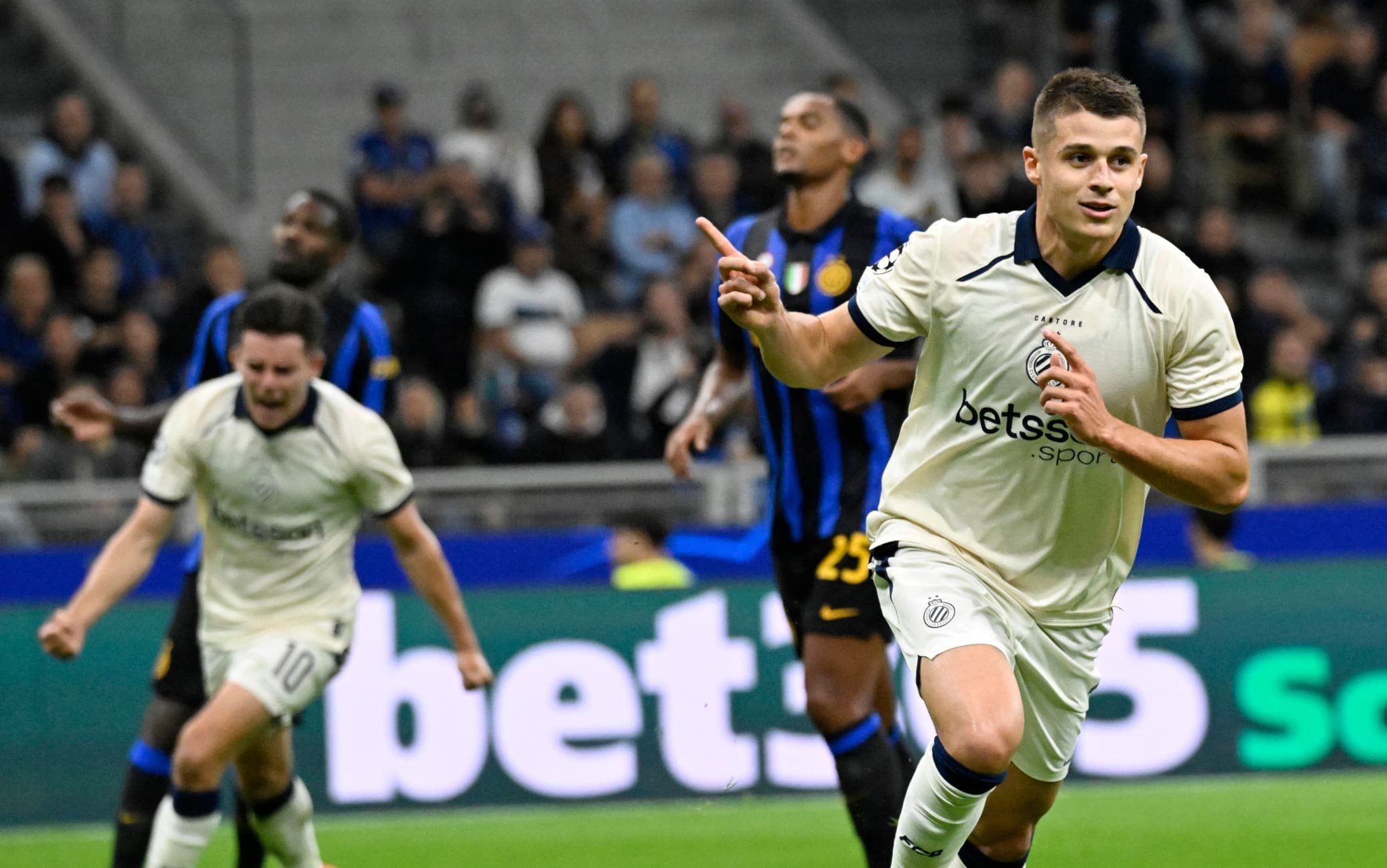 Il tifo per il Milan, il tennis, la scelta della nazionale e il futuro: tutto su Tresoldi