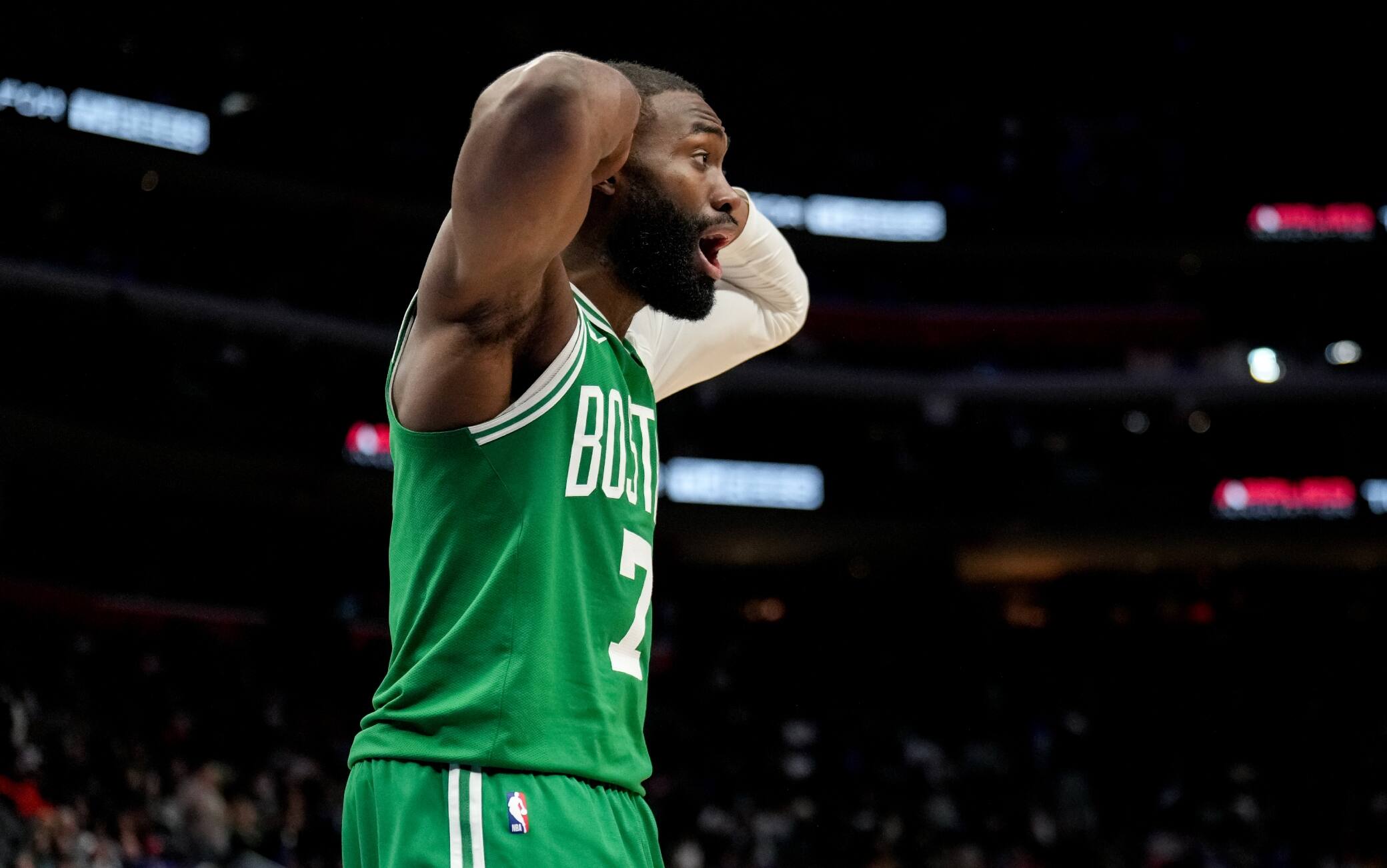 NBA, l'errore di Brown sulla sirena finale condanna i Celtics: Detroit la spunta in volata