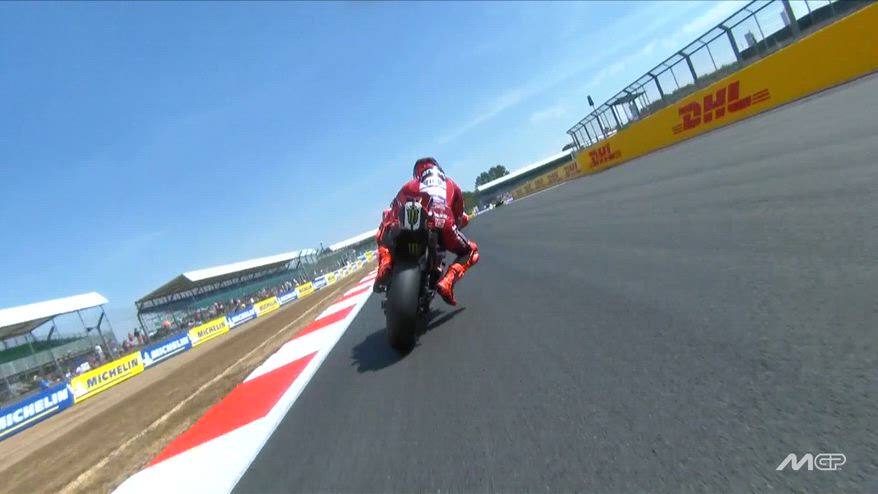 A. Marquez, il sorpasso su Marc rivisto allo Sky Tech