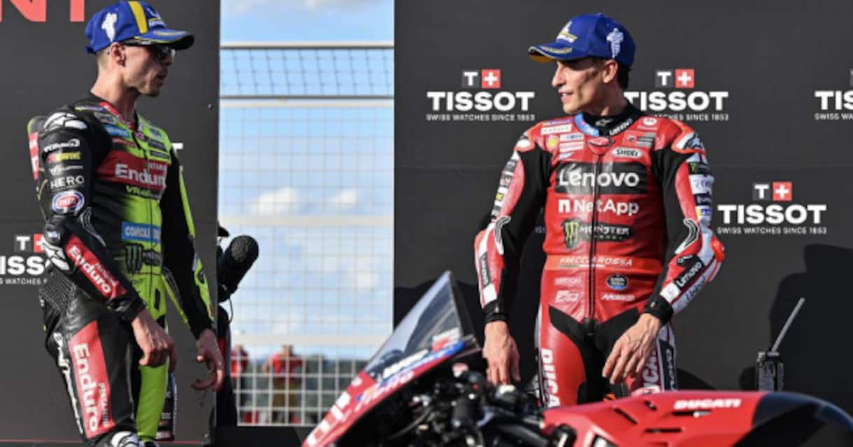 https://sport.sky.it/assets/images/90e879da46749695a0e959001c1fe6412772c588/skysport/it/motori/motogp/video/2026/03/21/di-giannantonio-gp-brasile-sprint-race-intervista-1084277/diggia_marc_dorna_podio_og.jpg?im=Resize,width=1218
