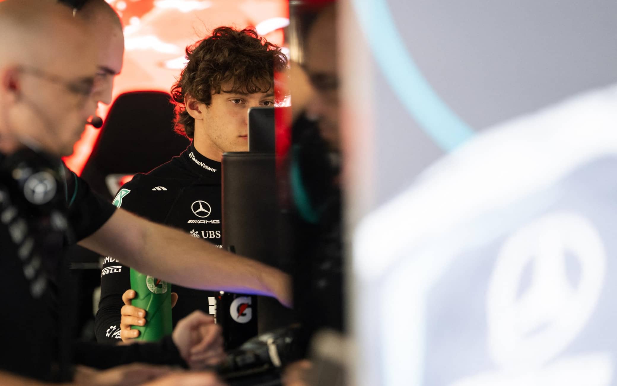 f1