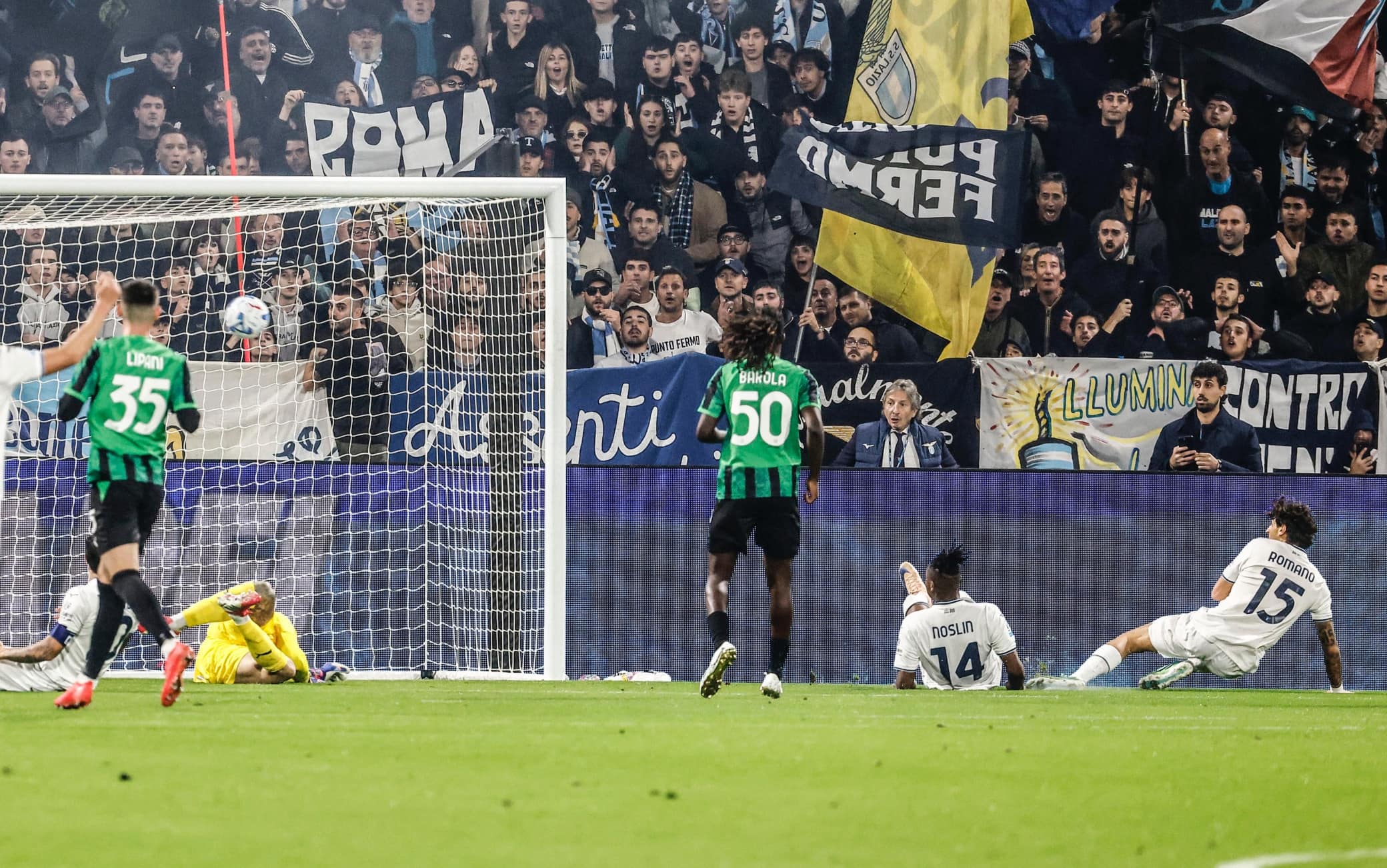 Partita folle: gol annullato e poi ridato dal Var alla Lazio! Segna Floriani