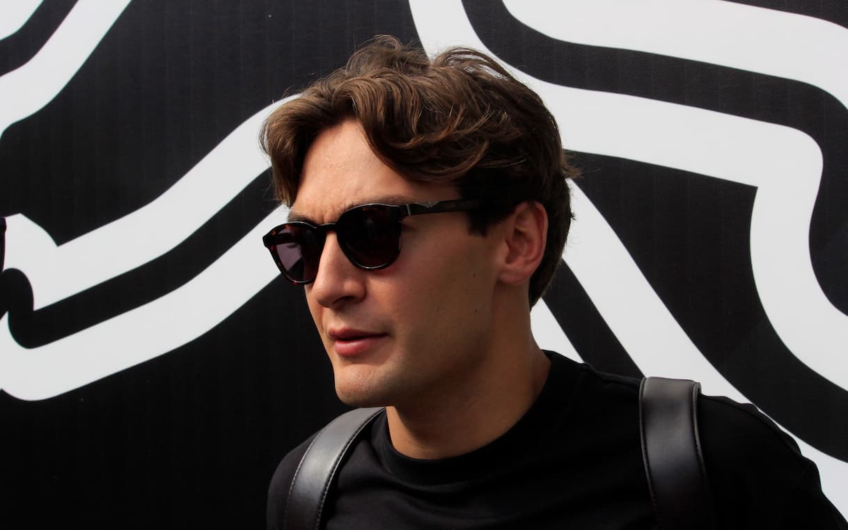 https://sport.sky.it/assets/images/946d2d94fe8de1b38eebf2eaff7cd9dba97227d3/skysport/it/motori/formula-1/video/2026/07/18/russell-mercedes-f1-gp-belgio-spa-intervista-video-1112826/ipa_russell_spa_f1.jpg?im=Resize,width=1218