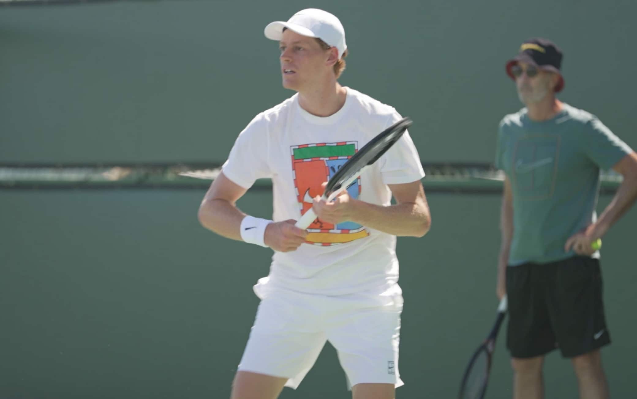 Sinner, l'allenamento alla vigilia del match contro Zverev all'Atp Indian Wells. VIDEO