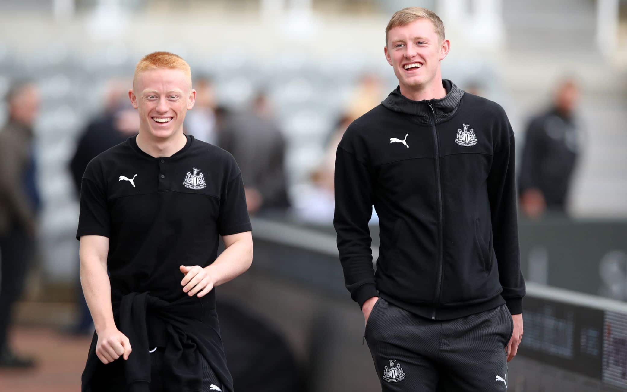 Matthew Longstaff (a sinistra) insieme al fratello Sean (a destra)