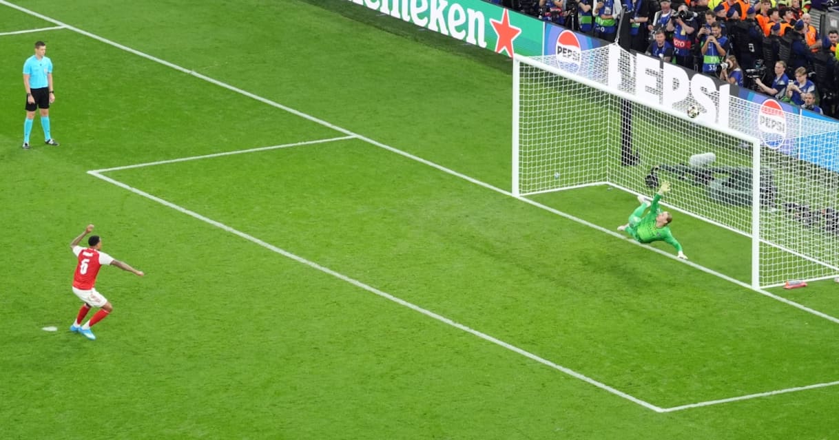 https://sport.sky.it/assets/images/9828597584d603cb2202fe997c7e17dc6065bd40/skysport/it/calcio/champions-league/video/2026/05/30/rigore-sbagliato-gabriel-psg-arsenal-finale-champions-1102068/ipa_gabriel_rigore_psg_arsenal_og.jpg?im=Resize,width=1218