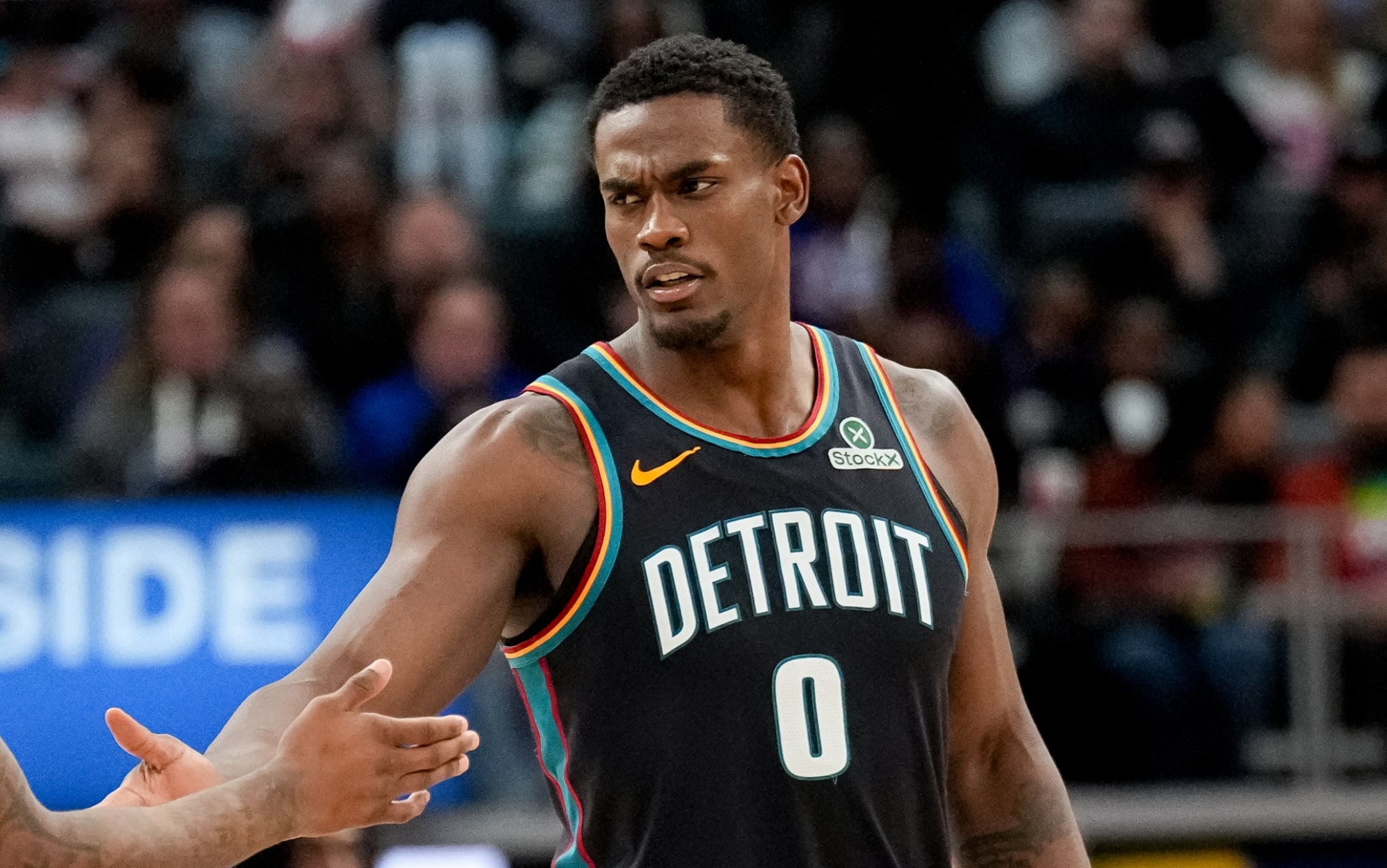 Detroit non vuole cedere Duren, ma nessun passo avanti per il rinnovo
