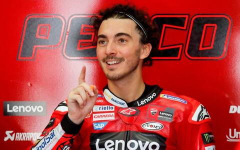 Test MotoGP, Bagnaia in pista con la Ducati numero 1 per la prima volta ...