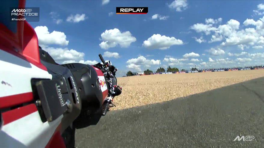 Bagnaia, la caduta nelle Pre-qualifiche del GP di Le Mans