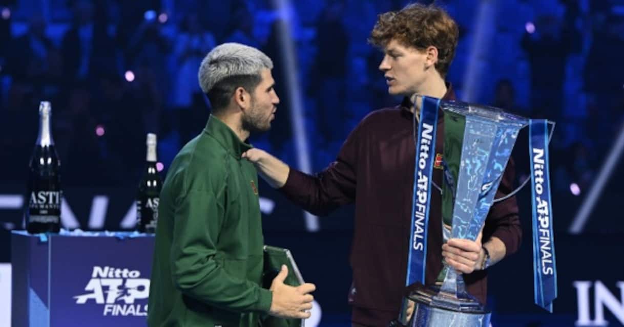 https://sport.sky.it/assets/images/9b0b16563c47b17e2ee37f307513ccd828aced62/skysport/it/tennis/classifica-atp-italiani/sinner_alcaraz_og_1.jpg?im=Resize,width=1218