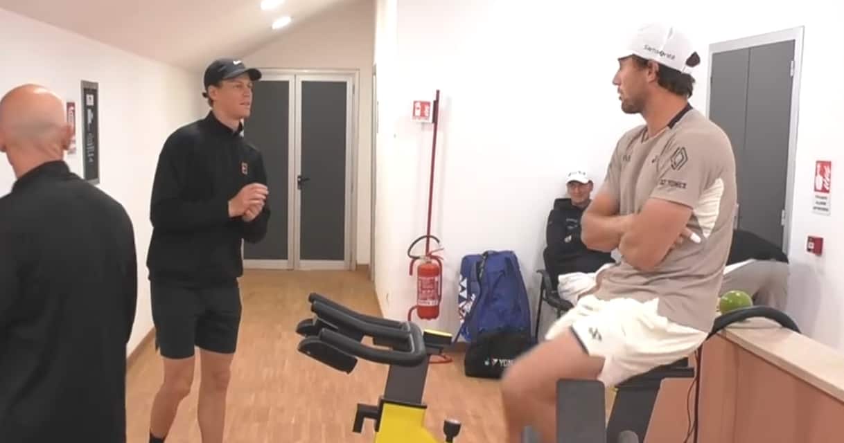 https://sport.sky.it/assets/images/9b200554c8e7df5b03a8a1cbc4026b685144b9e7/skysport/it/tennis/video/2026/05/17/sinner-ruud-roma-riscaldamento-insieme-video-1098706/sinner_ruud_og.jpg?im=Resize,width=1218