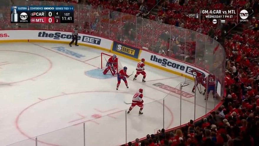 Nhl, Montreal-Carolina 2-3: gli highlights