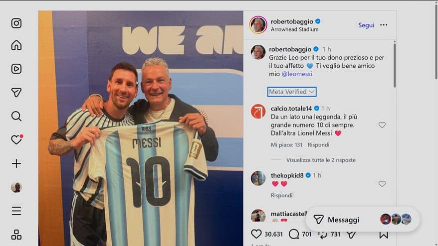 Messi regala la maglia a Baggio dopo Argentina-Svizzera