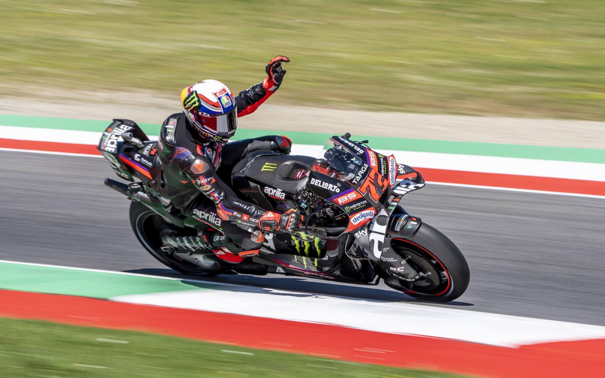 MotoGP in Italia (Mugello): Bezzecchi 1° nel Warm up, 4° Bagnaia, 7° Di Giannantonio