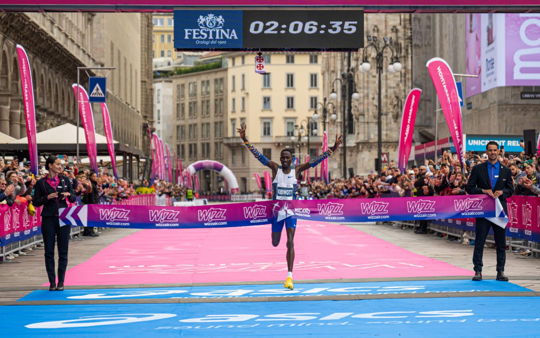 Maratona di Milano, vincono Kibiwott e Chekole. L'italiano Chevrier nono