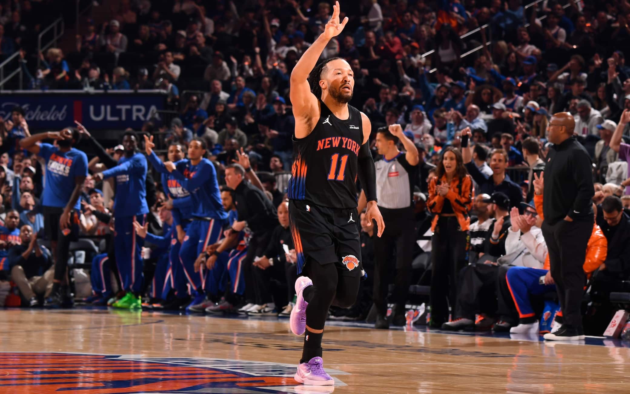 Playoff NBA, i risultati della notte: New York non sbaglia, travolge i Cavs e va 2-0