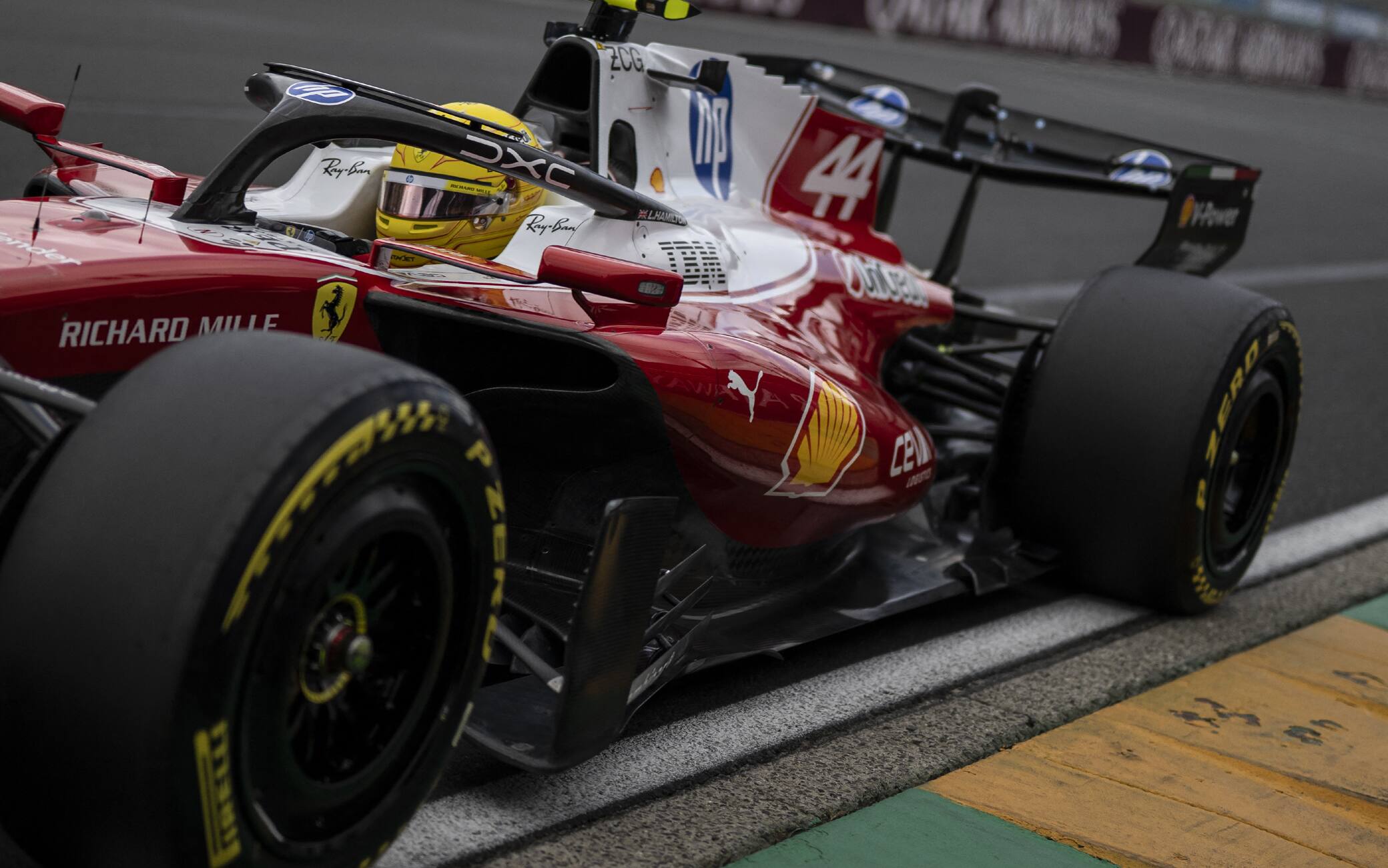 Ferrari-Mercedes, differenza importante: ecco dove. VIDEO