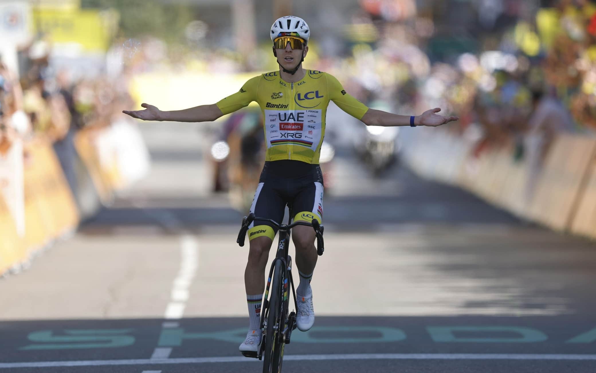 Tour de France, Pogacar: "Vincere sull'Alpe d'Huez è speciale, qualcosa di pazzesco"