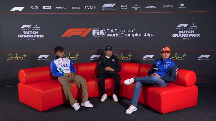 Verstappen: "Ero indeciso se restare in F1, ma poi..."