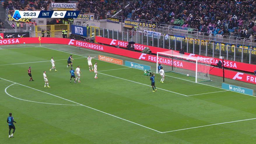 Inter, Mkhitaryan: risentimento al bicipite femorale