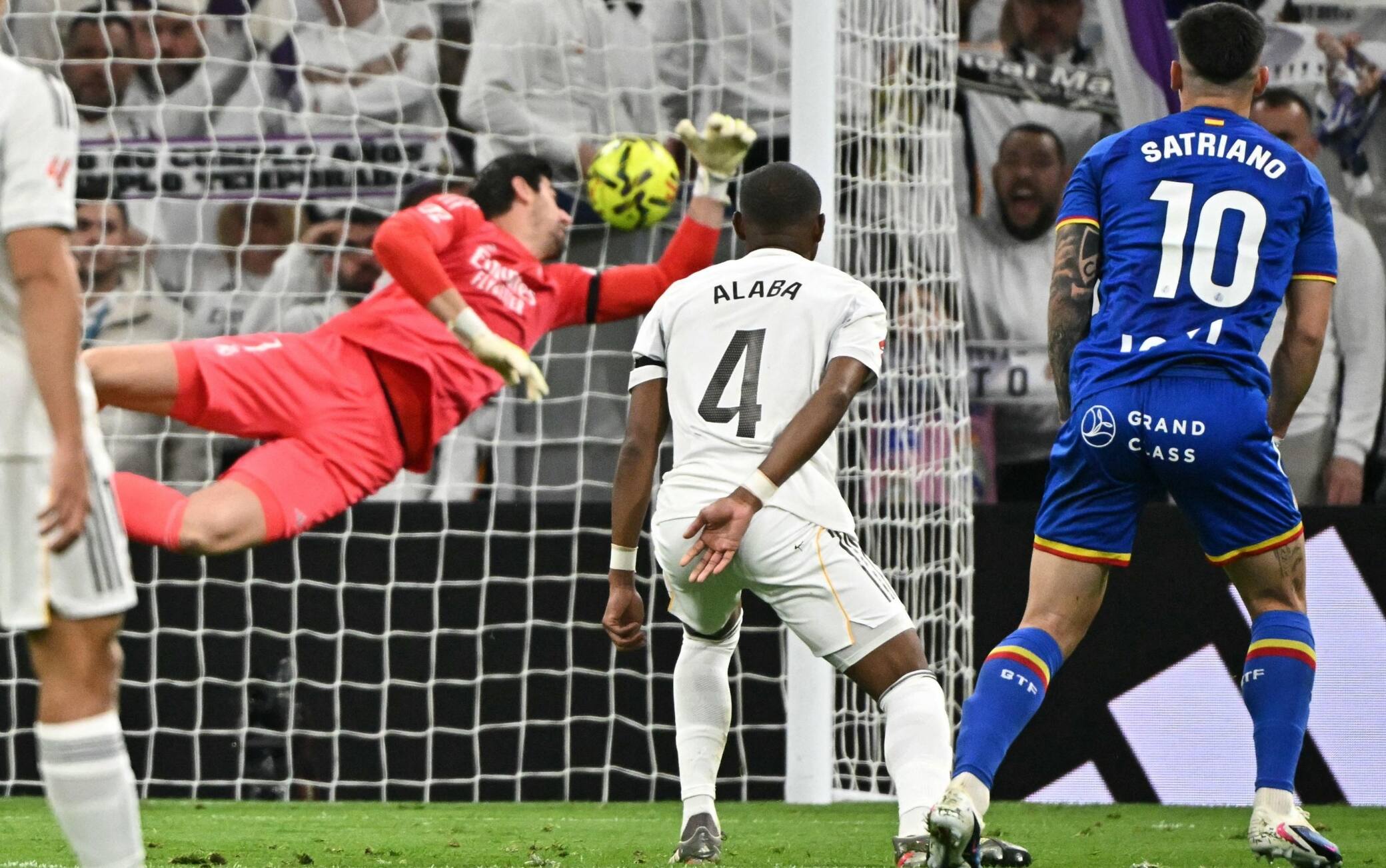Real Madrid-Getafe 0-1, gran gol dell'ex Inter Satriano al Bernabeu