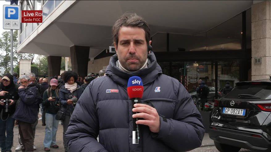Gravina, incontro in corso con le sei componenti federali