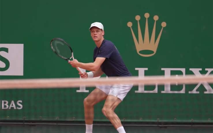 Sinner, il warm-up prima della semifinale a Monte-Carlo con Zverev. VIDEO