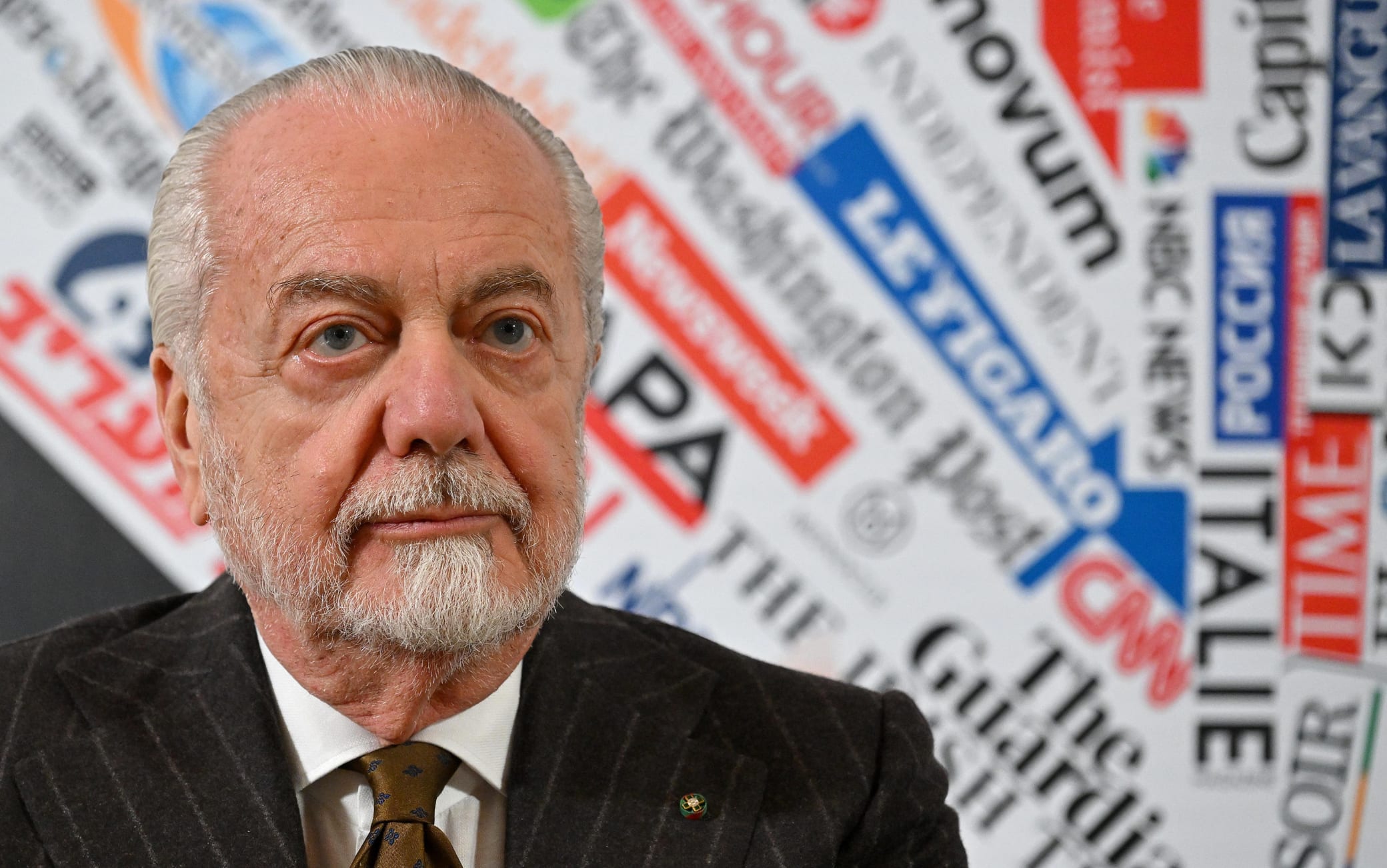 De Laurentiis: "Progetto per nuovo stadio Napoli. Il Maradona andrebbe abbattuto...