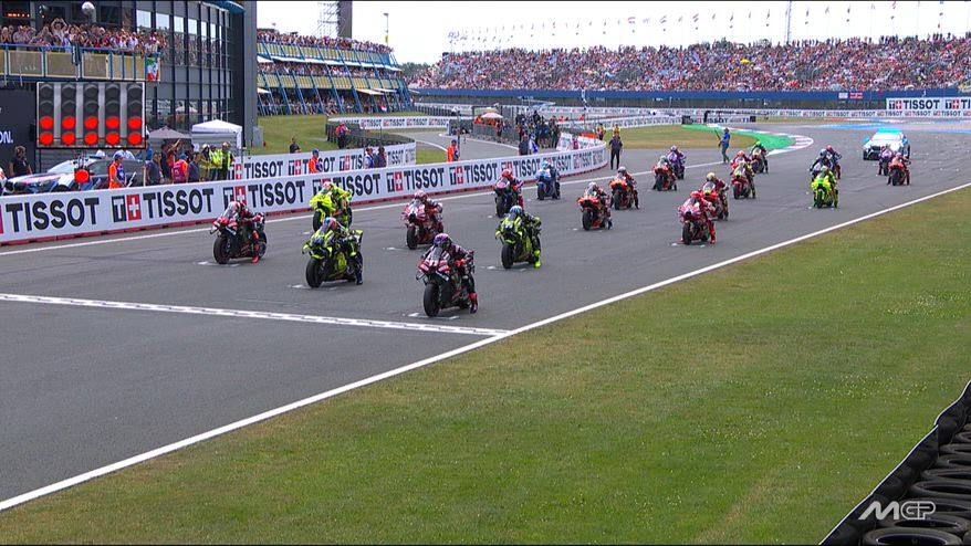 Assen, la prima partenza senza abbassatori allo Sky Tech