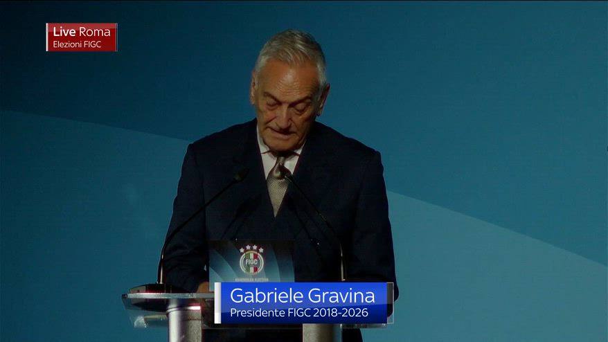 Gravina: "Passo indietro per stimolare rigenerazione calcio"